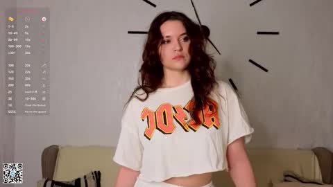 Stacy online show from February 5, 6:33 pm