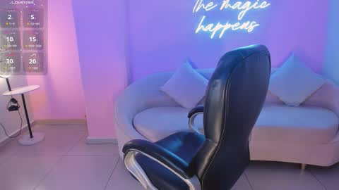 Snapshot of gabriellalee_ chatting on October 10, 3:11 am Gabriella Lee online show from October 10, 3:11 am