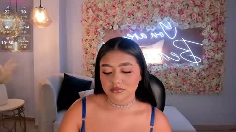 Snapshot of gabriellalee_ chatting on October 6, 12:27 am Gabriella Lee online show from October 6, 12:27 am