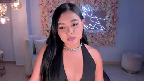 Gabriella Lee online show from March 15, 10:45 pm