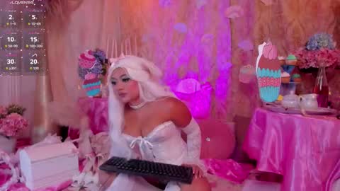 Snapshot of gabriellalee_ chatting on October 30, 6:49 am Gabriella Lee online show from October 30, 6:49 am