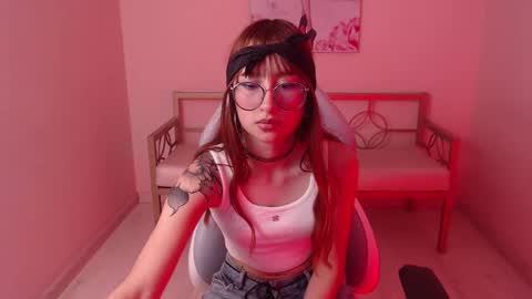 Snapshot of gaby_angel25 chatting on September 20, 7:34 pm ..          .. online show from September 20, 7:34 pm