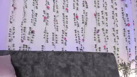 Gaby  online show from February 18, 11:44 am