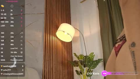          online show from October 11, 3:44 am