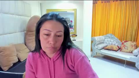 gabriela online show from December 9, 2:17 pm