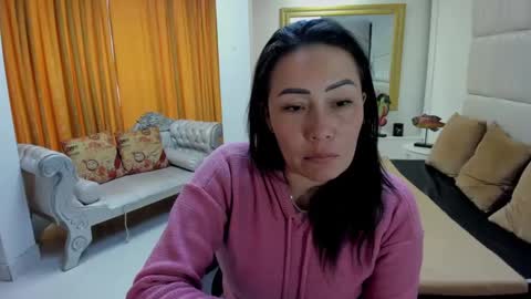 Snapshot of gaby_trent chatting on September 29, 2:11 pm gabriela online show from September 29, 2:11 pm