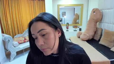 Snapshot of gaby_trent chatting on October 23, 4:35 pm gabriela online show from October 23, 4:35 pm