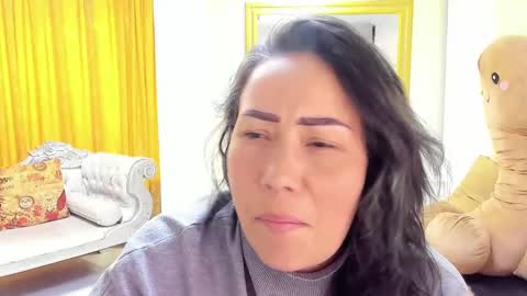 gabriela online show from December 14, 3:47 pm