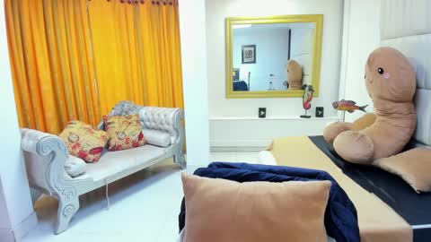 Snapshot of gaby_trent chatting on September 24, 4:39 pm gabriela online show from September 24, 4:39 pm