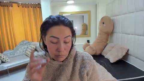 gabriela online show from March 31, 3:56 pm