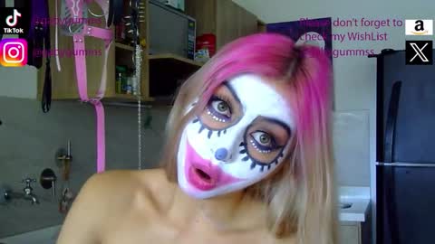 gabygumms online show from September 29, 3:06 pm