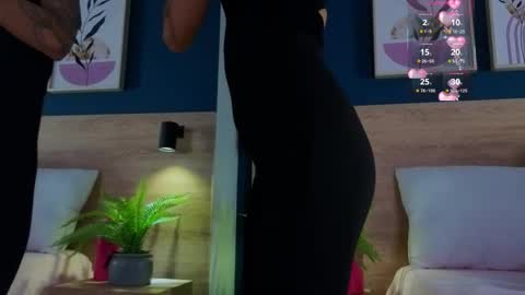 Snapshot of gabypetit chatting on September 29, 8:03 pm Gaby online show from September 29, 8:03 pm