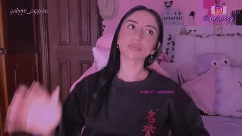 gabyye capprins online show from February 16, 12:32 am