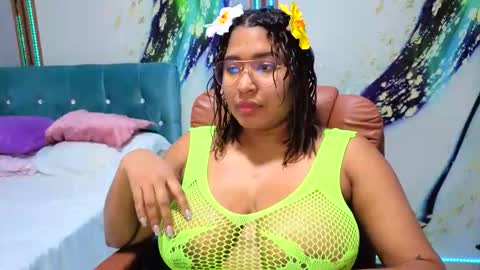 Snapshot of galdot_sex chatting on October 27, 1:45 am Galdo online show from October 27, 1:45 am