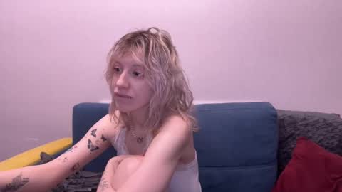 Snapshot of gamachu_ulfinaa chatting on October 23, 7:09 pm GaamachuuUlfinaa online show from October 23, 7:09 pm