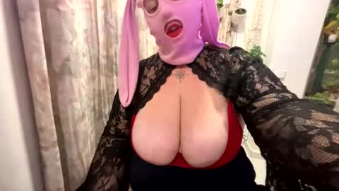 gapetrainee online show from November 12, 7:12 pm