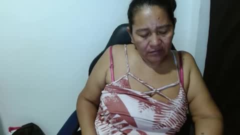 Snapshot of gatika_sexy chatting on October 14, 5:15 pm katia online show from October 14, 5:15 pm