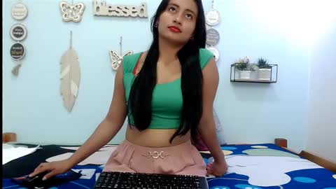 Snapshot of gatubelacute18 chatting on September 10, 1:38 am GATUBELA online show from September 10, 1:38 am
