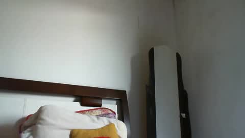 Monique online show from February 25, 7:49 pm