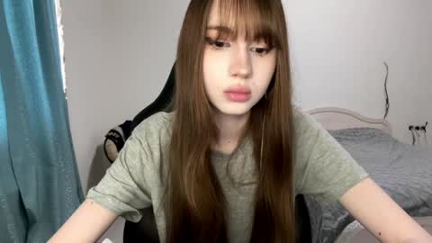 Bella online show from May 14, 1:28 pm