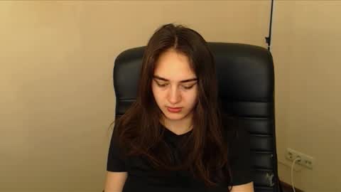 Gemma online show from February 3, 6:33 am