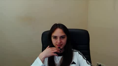 Gemma online show from April 8, 6:26 am