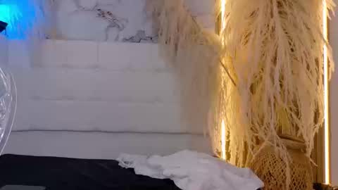 genesisrea__ online show from September 29, 9:42 pm