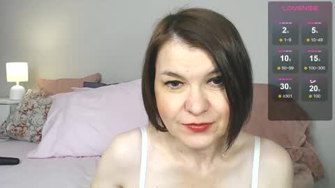 Elena online show from October 3, 2:00 pm