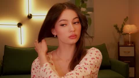 Snapshot of georgiamorandi chatting on December 2, 10:49 am georgiamorandi online show from December 2, 10:49 am