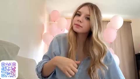 Chloe online show from September 17, 10:57 am