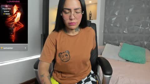 Georgina online show from December 19, 3:52 pm