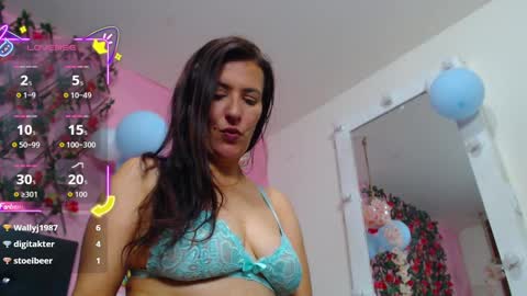 Snapshot of georginabianco chatting on September 27, 1:07 pm Georgi online show from September 27, 1:07 pm