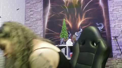 Georgina  online show from December 20, 9:21 am