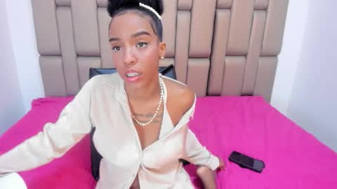 Georgina  online show from December 13, 9:32 pm