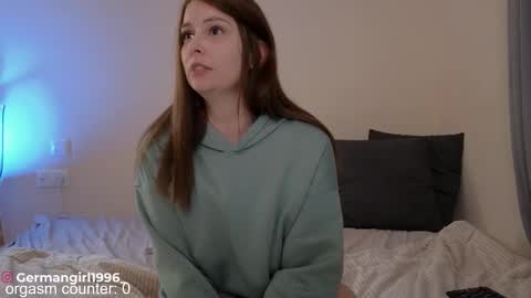 Nadine online show from January 6, 6:00 pm