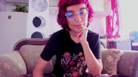 Snapshot of gh___ chatting on December 6, 5:55 pm Grisel 3 online show from December 6, 5:55 pm