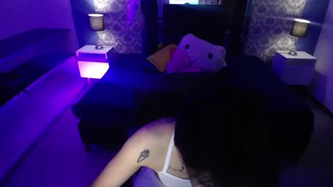 Your Girl  online show from September 24, 9:03 pm