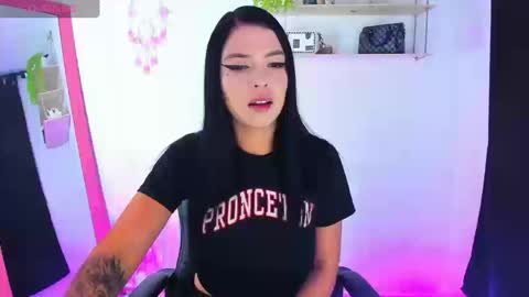 Snapshot of gia_contii chatting on September 16, 11:46 pm giaaaa online show from September 16, 11:46 pm