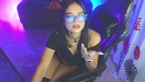 gia_flame online show from September 30, 5:02 am