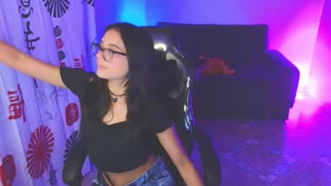 gia_flame_ online show from September 30, 3:12 am