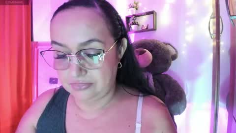 nahomi online show from November 30, 1:43 am