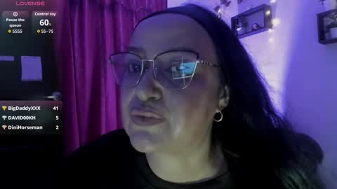 nahomi online show from October 30, 12:46 am