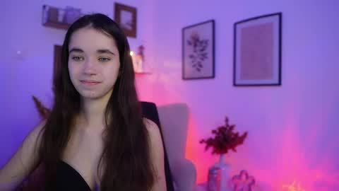 Gia Paige18 online show from November 25, 2:30 pm