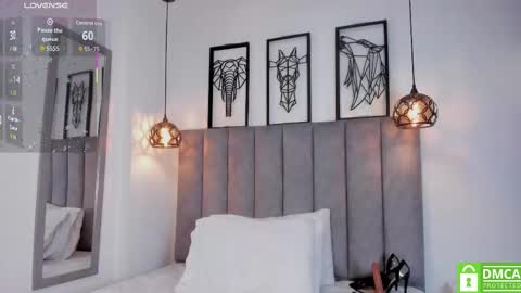 Snapshot of gia_scott chatting on September 24, 12:04 pm Darlliny online show from September 24, 12:04 pm