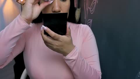 Snapshot of giafox_ chatting on February 24, 12:46 pm G I A FOX online show from February 24, 12:46 pm