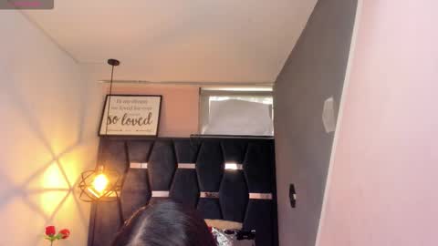 Snapshot of giafox_ chatting on September 8, 7:24 pm G I A FOX online show from September 8, 7:24 pm