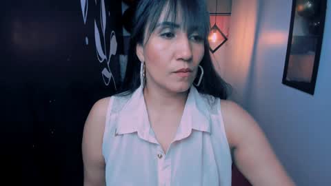 Snapshot of giafox_ chatting on December 2, 7:58 pm G I A FOX online show from December 2, 7:58 pm