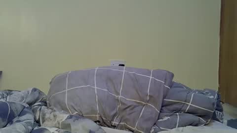 Snapshot of gianna_012 chatting on September 21, 4:11 am ENNY online show from September 21, 4:11 am