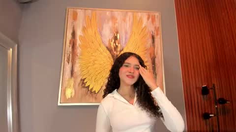 gianna_brown_ online show from October 1, 12:21 pm