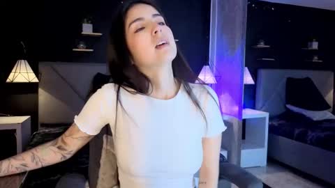 Gia online show from November 3, 2:54 pm